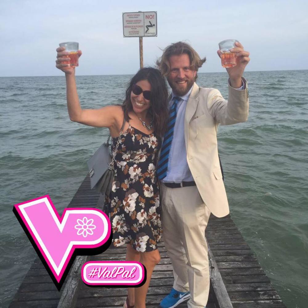 Meet your Posher, Crystal